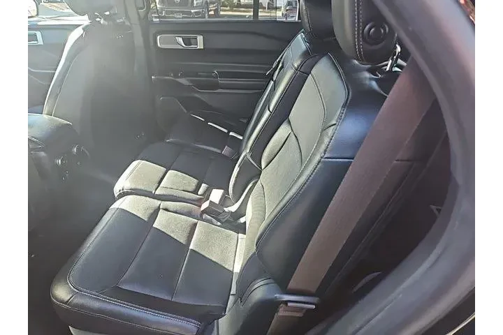 $19565 : Ford Explorer 2020 Limited 4 image 3