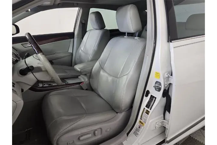 $10998 : Toyota Avalon 2011 Limited 4 image 5