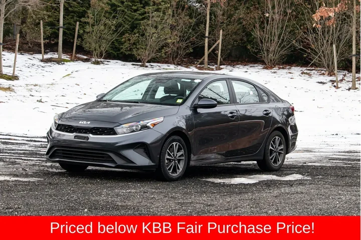 $12895 : Kia Forte 2024 LX 4dr Sedan image 1