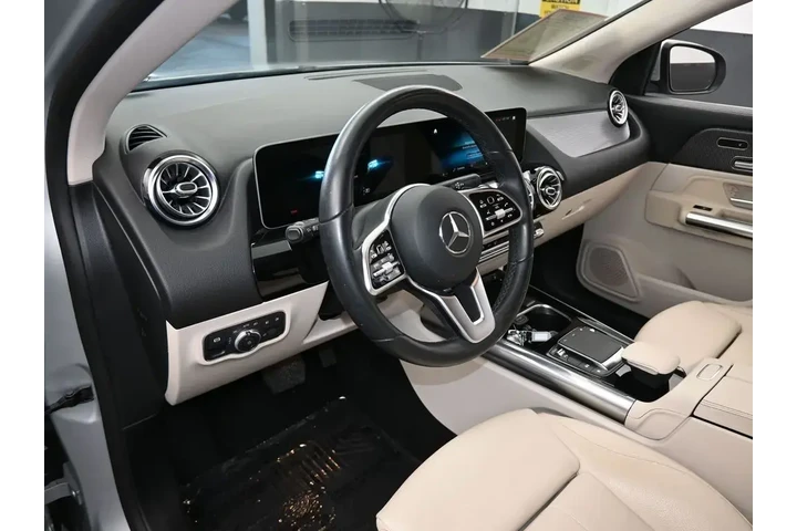 $19988 : Mercedes-Benz GLA 2021 GLA 2 image 10