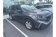 $28363 : Honda Pilot 2023 LX 4dr SUV thumbnail