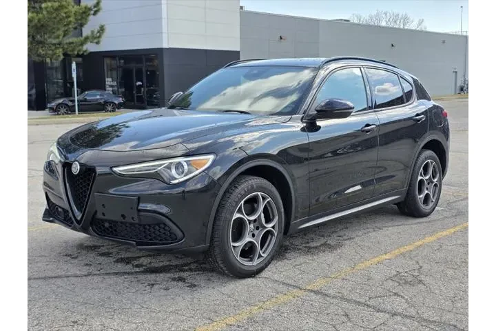 $20466 : Alfa Romeo Stelvio 2022 AWD image 1