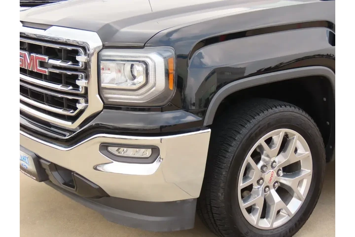 $25999 : GMC Sierra 1500 2018 4x2 SLT image 3