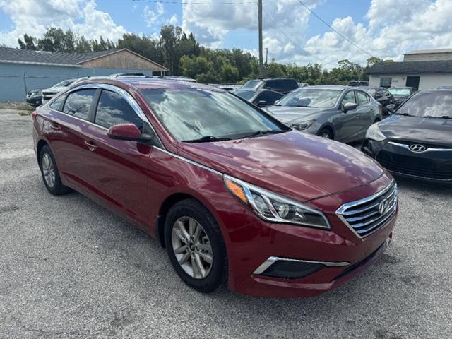 $7897 : 2015 Sonata SE image 4