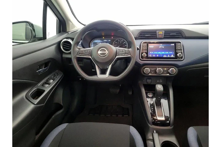 $20998 : Nissan Versa 2025 SV 4dr Sed image 10