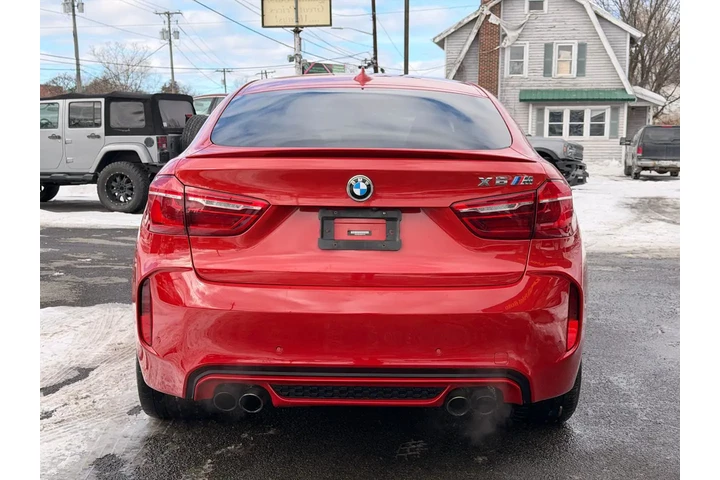 $46988 : 2019 BMW X6 M image 6