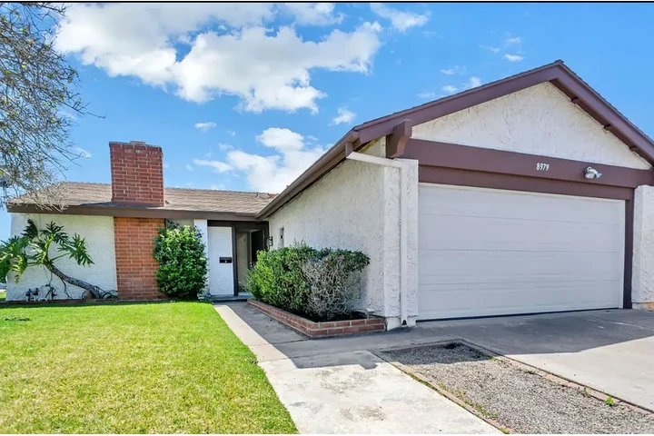 $1500 : Charming 3bed 2bath image 2