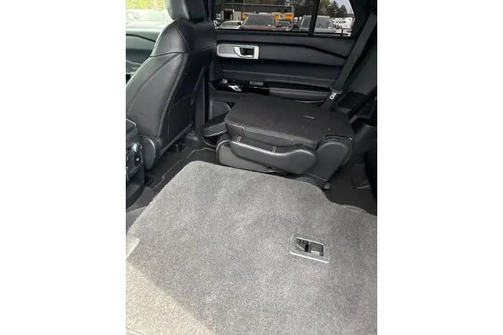 $34325 : Ford Explorer 2021 AWD ST 4d image 7