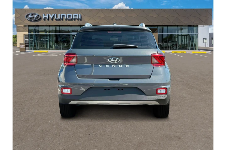 $23000 : Hyundai VENUE 2025 SEL 4dr C image 6