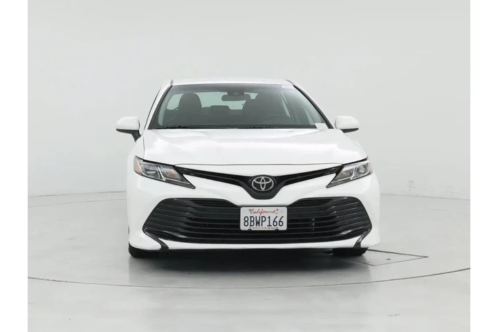 $21998 : Toyota Camry 2018 LE 4dr Sed image 5