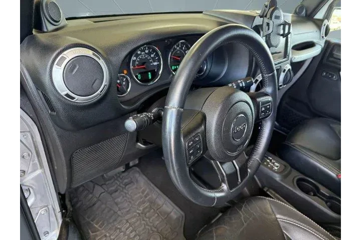 $17499 : Jeep Wrangler Unlimited 2014 image 4