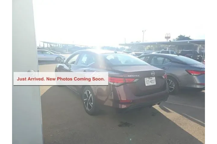 $17900 : Nissan Sentra 2024 SV 4dr Se image 4