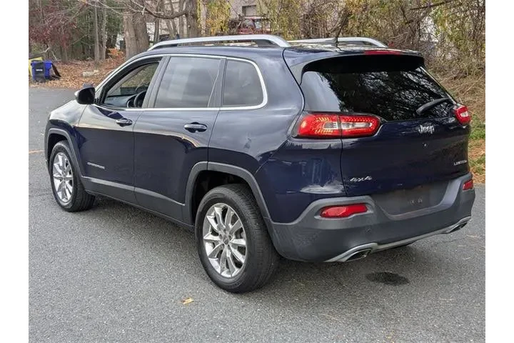 $9928 : Jeep Cherokee 2015 4x4 Limit image 3