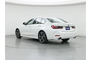 $33998 : BMW 3 Series 2024 330i 4dr S thumbnail