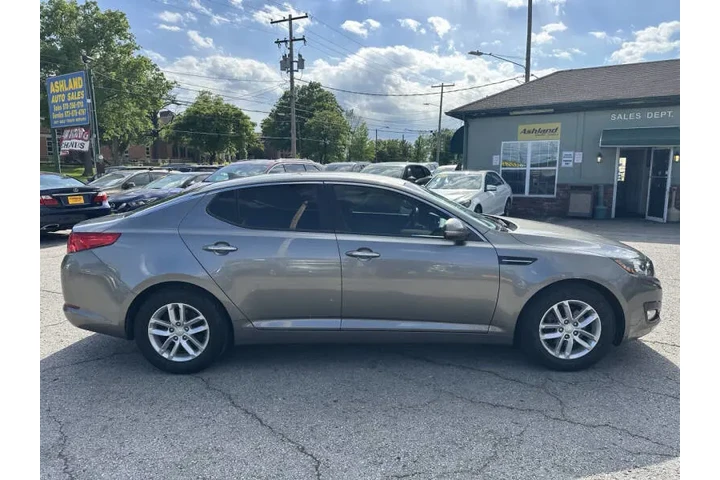 $9900 : 2012 Optima LX image 7