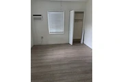 $700 : Nice Home...Coral Gables FL thumbnail