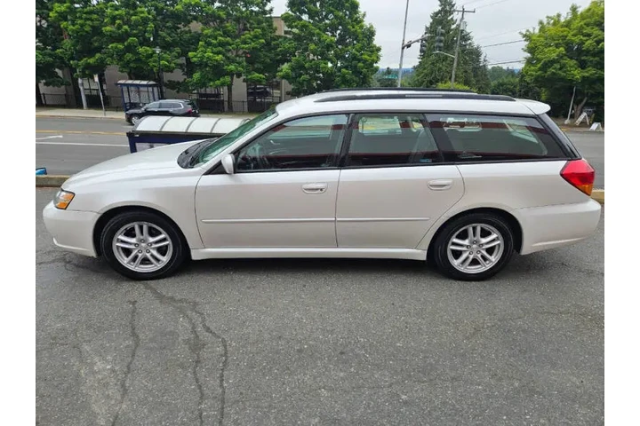 $7999 : 2005 Legacy 2.5i image 3