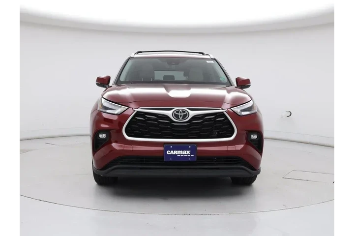 $31998 : Toyota Highlander 2021 XLE 4 image 5