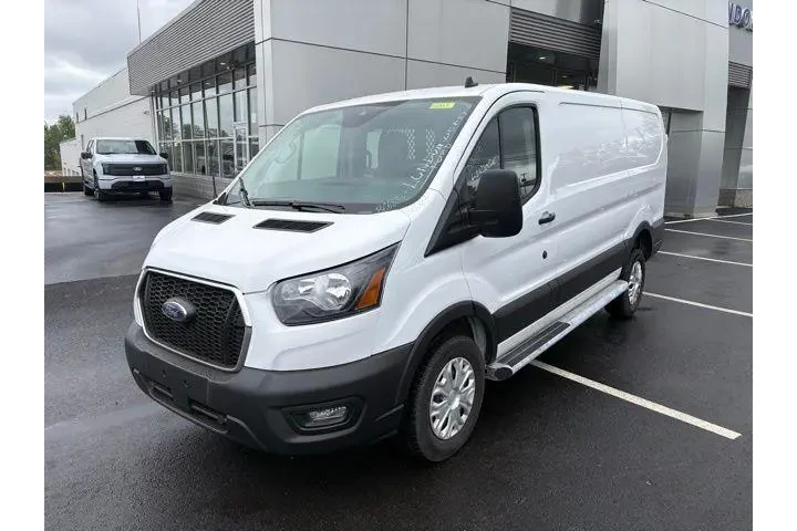 $33495 : Ford Transit 2024 250 3dr LW image 6