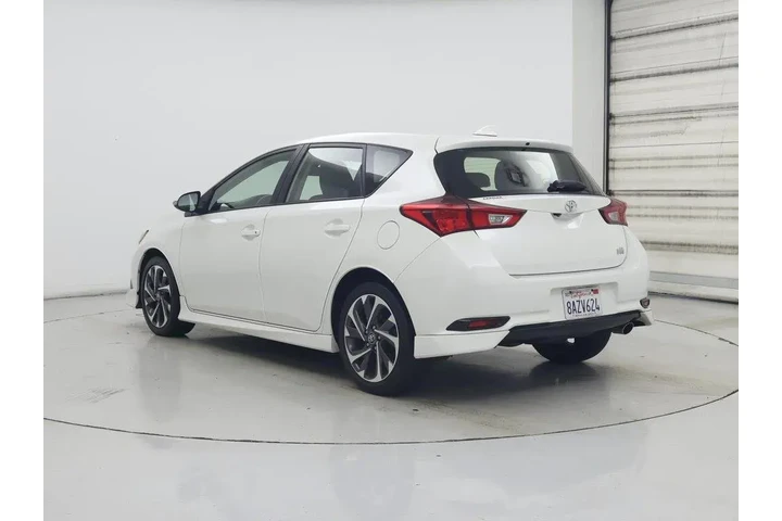 $19998 : Toyota Corolla iM 2018 4dr H image 2
