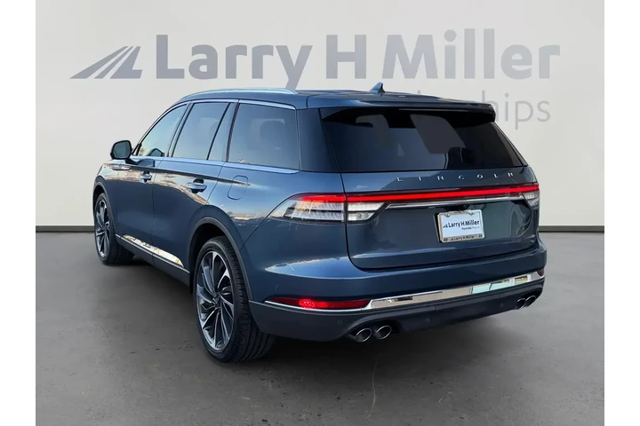 Lincoln Aviator 2020 AWD Res image 3