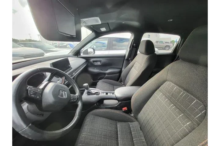 $25499 : Honda HR-V 2024 Sport 4dr Cr image 10