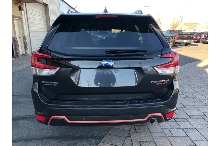 $16990 : 2019 Forester Sport image 4