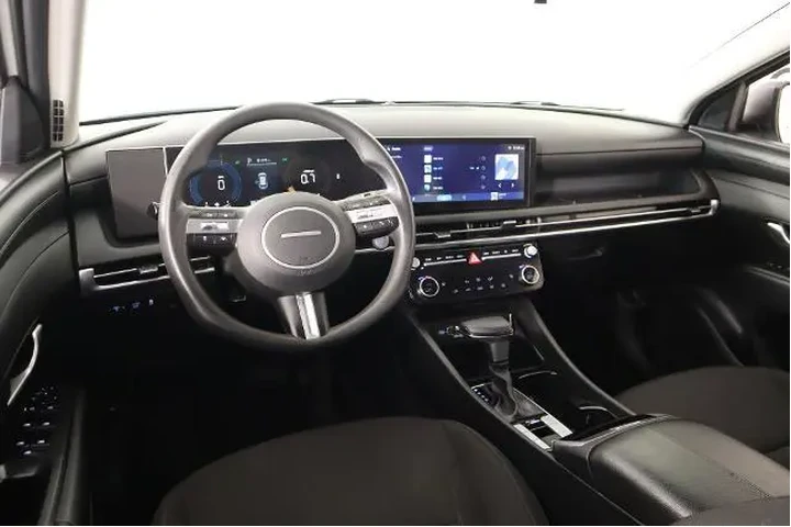 $25976 : Hyundai TUCSON 2025 SEL 4dr image 2