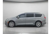 $29991 : Chrysler Pacifica 2022 Limit thumbnail