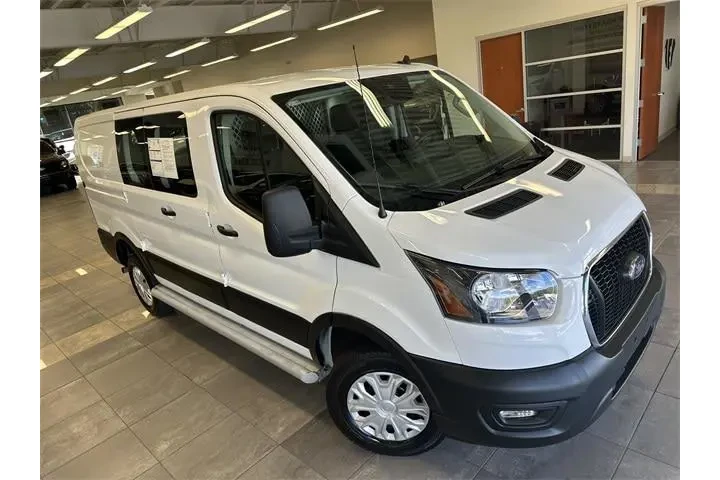 $31000 : Ford Transit 2023 250 3dr SW image 10