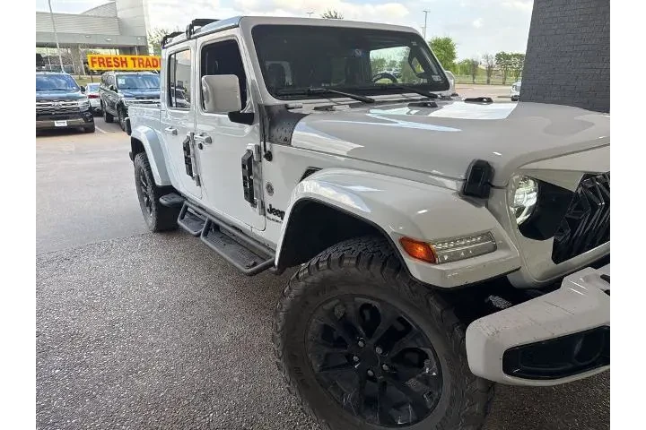 $32567 : Jeep Gladiator 2021 4x4 High image 7