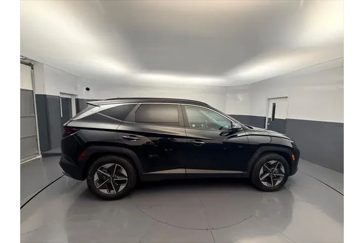 $25889 : Hyundai TUCSON 2025 SEL 4dr image 6