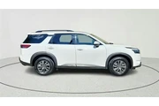 $33856 : Nissan Pathfinder 2025 SV 4d thumbnail