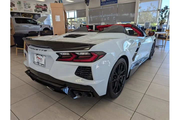 Chevrolet Corvette 2023 Stin image 4