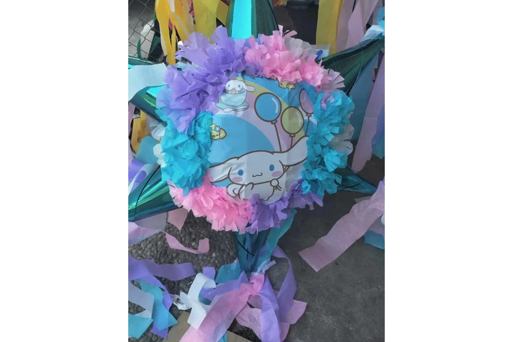 Piñatas Personalizadas image 10