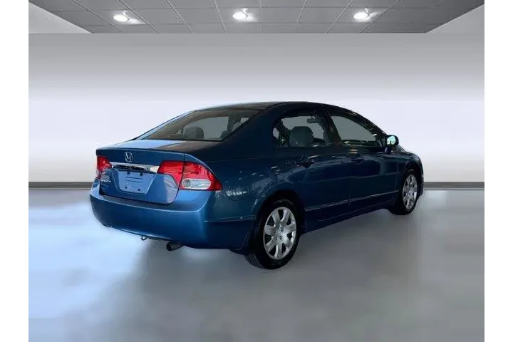 $13898 : Honda Civic 2009 LX 4dr Seda image 8