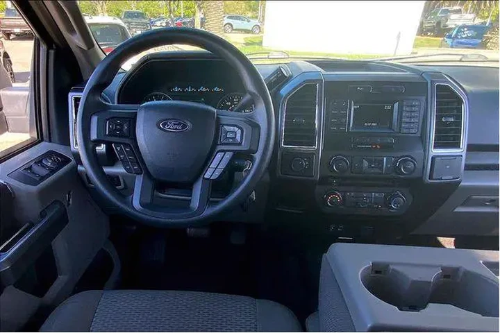 $25985 : Ford F-150 2015 4x4 XLT 4dr image 5