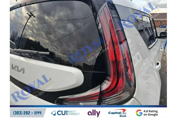 $17995 : 2023 Soul EX image 8