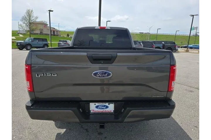 $22750 : Ford F-150 2017 4x4 Lariat 4 image 4