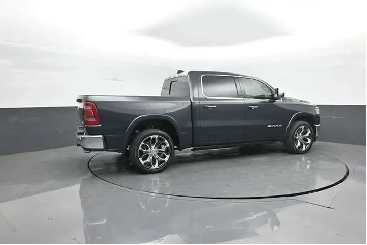 $38972 : Ram 1500 2020 4x4 Laramie Lo image 8