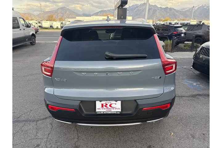 $24910 : 2020 XC40 Inscription image 7