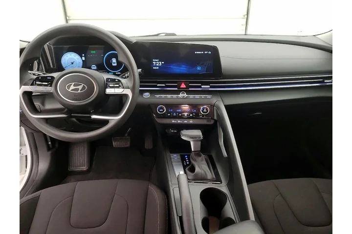 $20998 : Hyundai ELANTRA 2024 SEL 4dr image 9