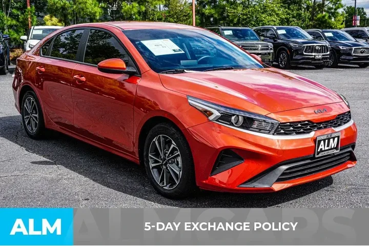 $15960 : Kia Forte 2023 LXS 4dr Sedan image 4