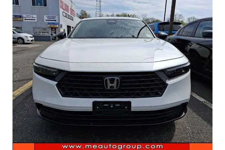$28157 : Honda Accord Hybrid 2023 Spo image 2