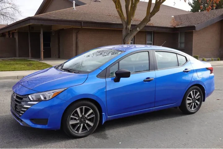 $17988 : 2024 Versa S image 6