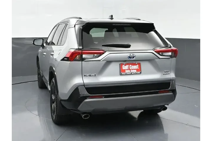 $28991 : Toyota RAV4 Hybrid 2021 AWD image 4