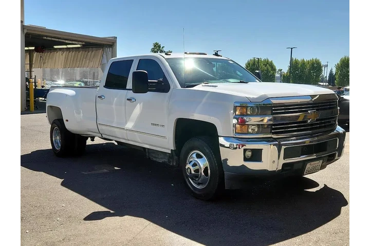 $34998 : Chevrolet Silverado 3500HD 2 image 1