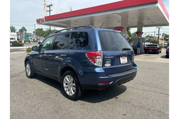 $7999 : 2012 Forester 2.5X Premium image 5