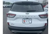 $19799 : Ford Escape 2022 SE 4dr SUV thumbnail