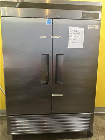 $800 : Refrigerador industrial image 1